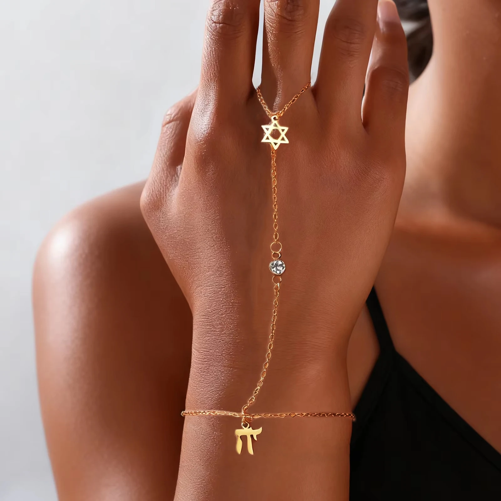 Jewelry & Watches Store - Jüdischer Davidstern Hebräischer Buchstabe Chai Fingerarmband