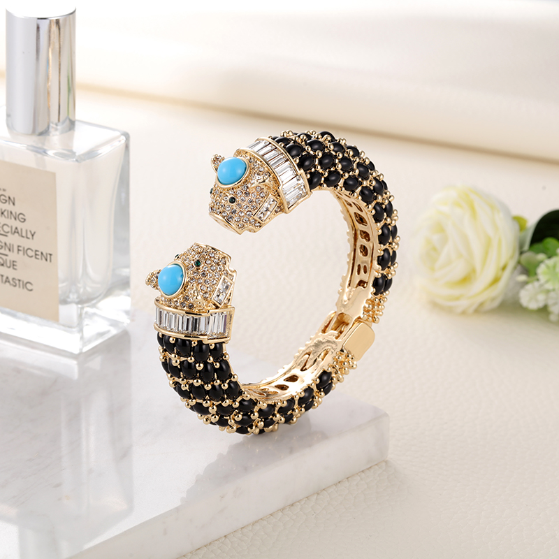 Sally's Paradise Tierarmbänder – Paradise Jewelry & Watches Dolphin Mall Bewertung und Preis