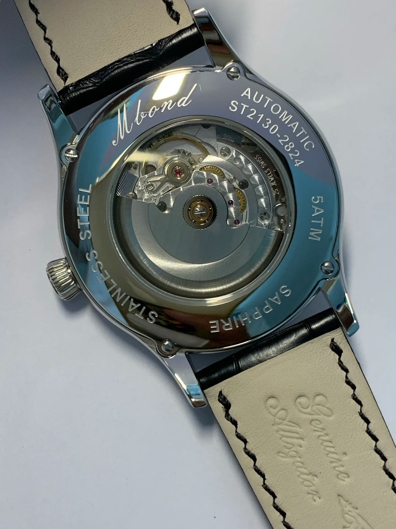 Wordless Book, Schweizer Feinm – Jewellery Watches Bewertung und Preis
